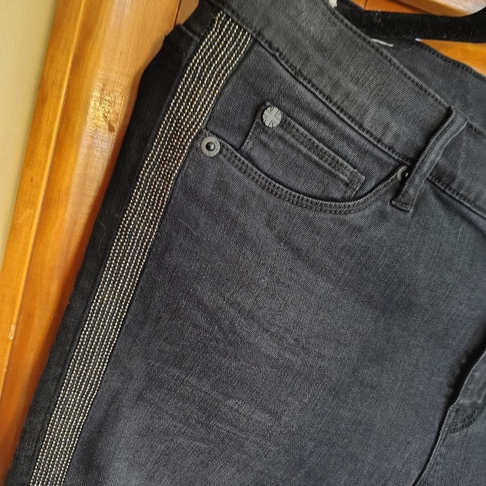 Hudson Midrise Ankle Luna Detailed Jeans Sz 31.  W3
